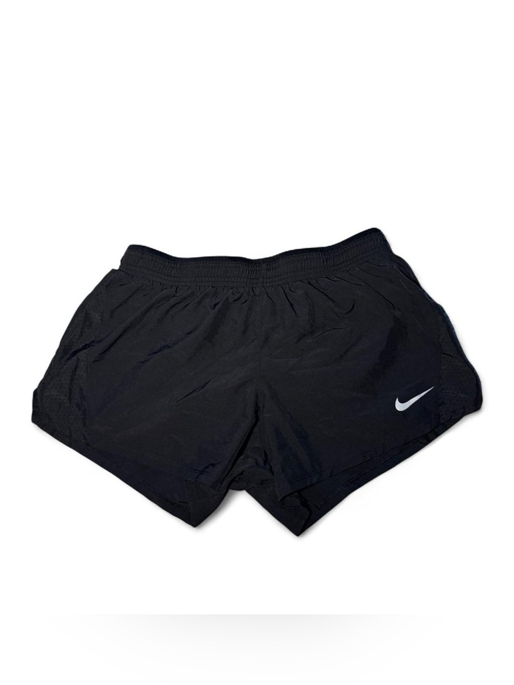 Workout Nike athletic women’s black running shorts medium🪐